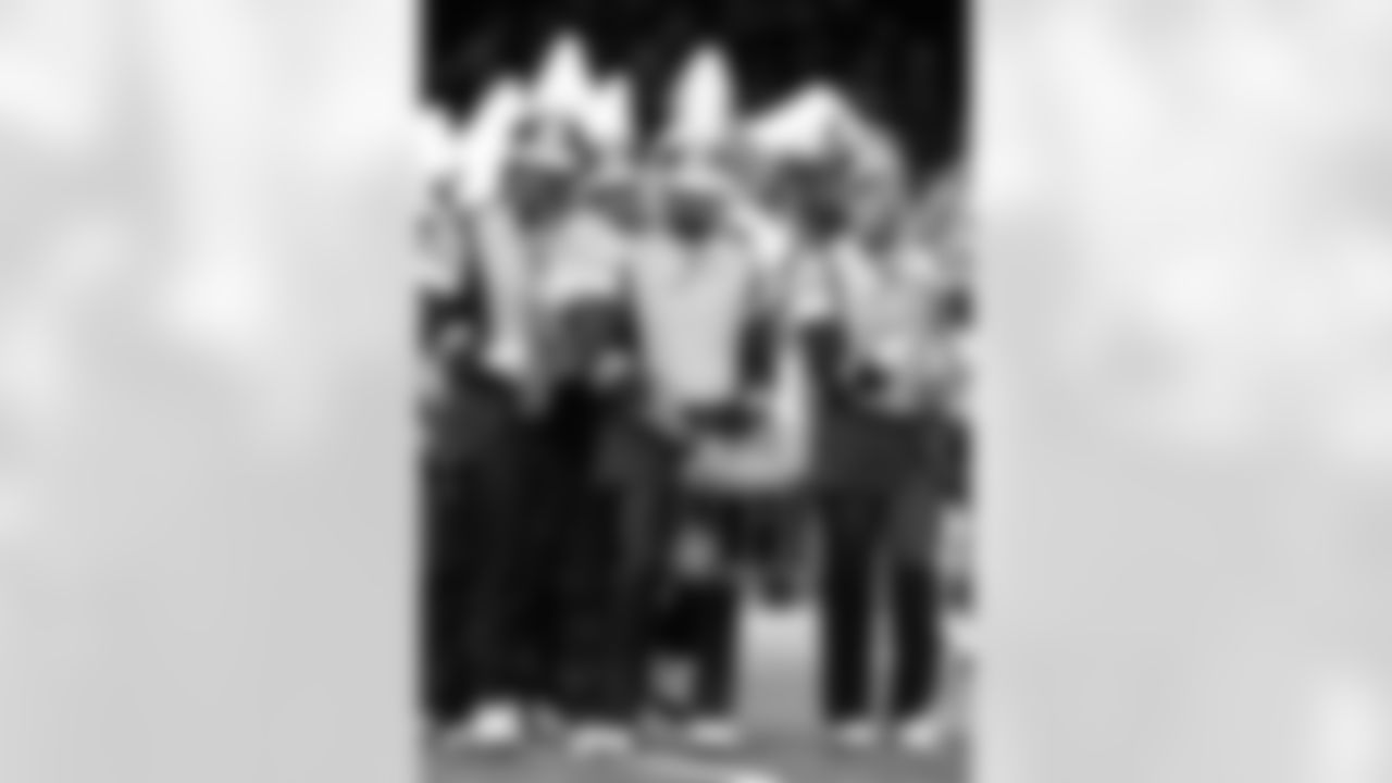 Gallery-NOSLAR-WK9-110418-0518