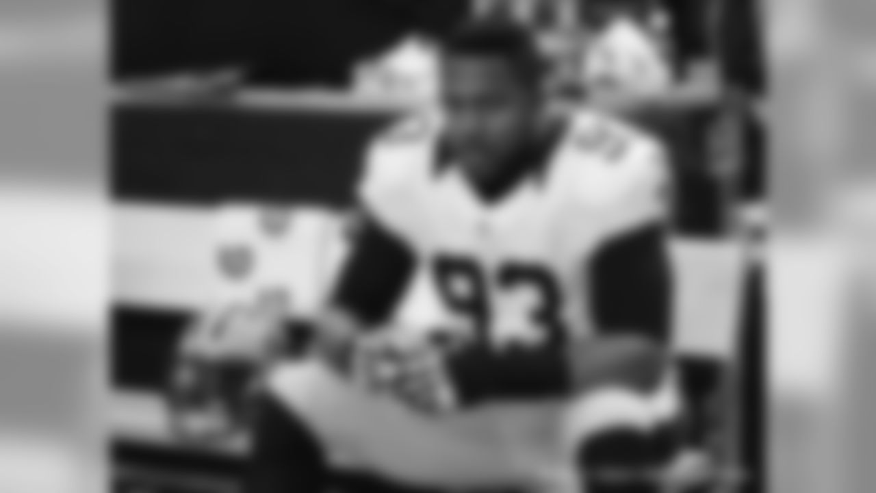 93 DT Kevin Williams