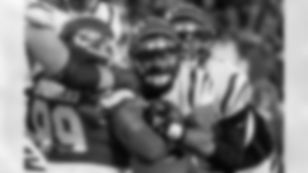 New Orleans Saints announced that they have agreed to terms with free agent defensive tackle Khalen Saunders on Friday, March 17, 2023. Check out Khalen in action with the Kansas City Chiefs during his NFL career.