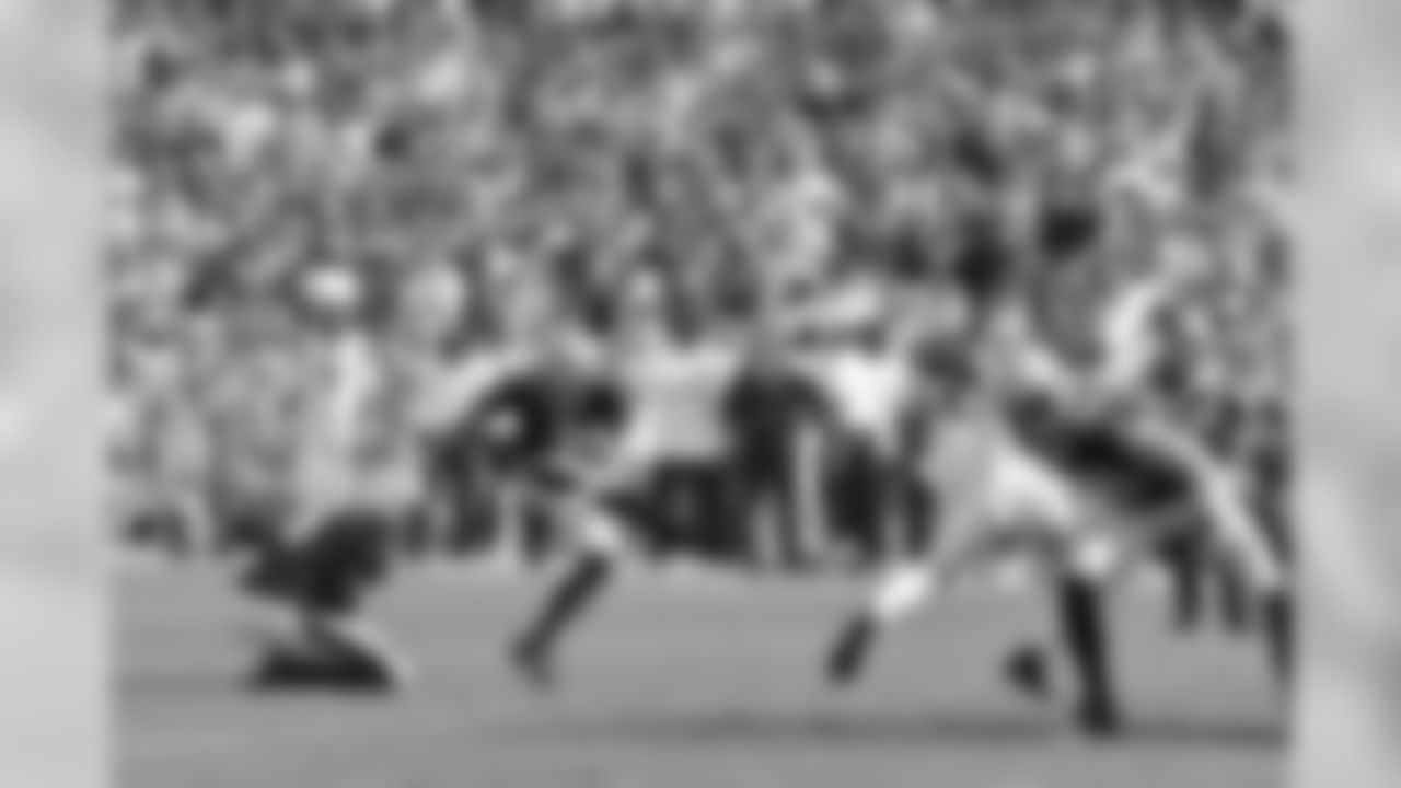 Photo-Saints-Rams-2019-Week-2-Game-Action-Slack-22