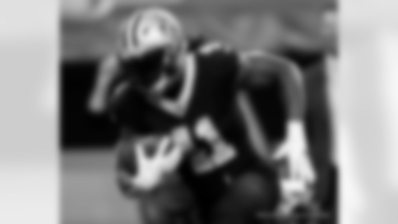 Check out photos of New Orleans Saints running back Alvin Kamara in action during the 2020 NFL season.