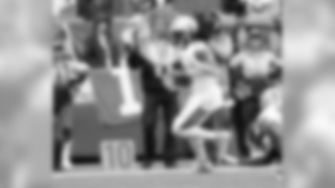 Game action photos of the New Orleans Saints taking on the Seattle Seahawks in week 3 of the 2019 NFL season.