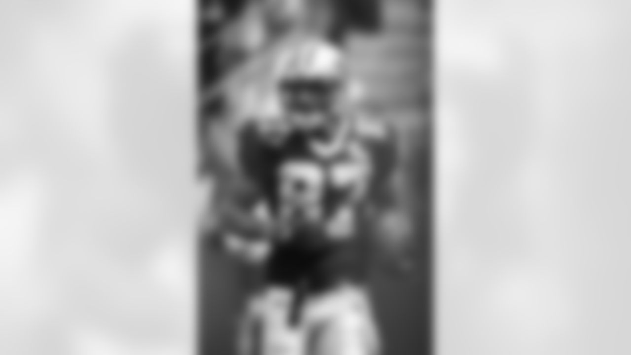 9 10 06 Saints at Browns