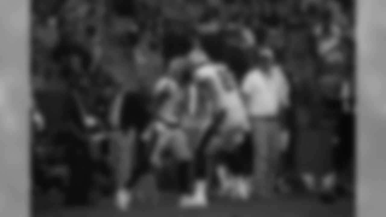 Gallery-PREG3-Action-1-Chargers-2018-082518-011