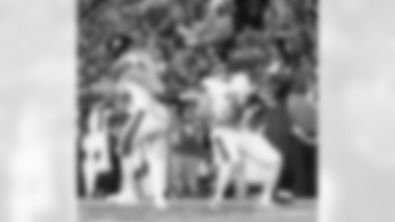 New Orleans Saints players in action during their 2022 Week 13 game against the Tampa Bay Buccaneers.