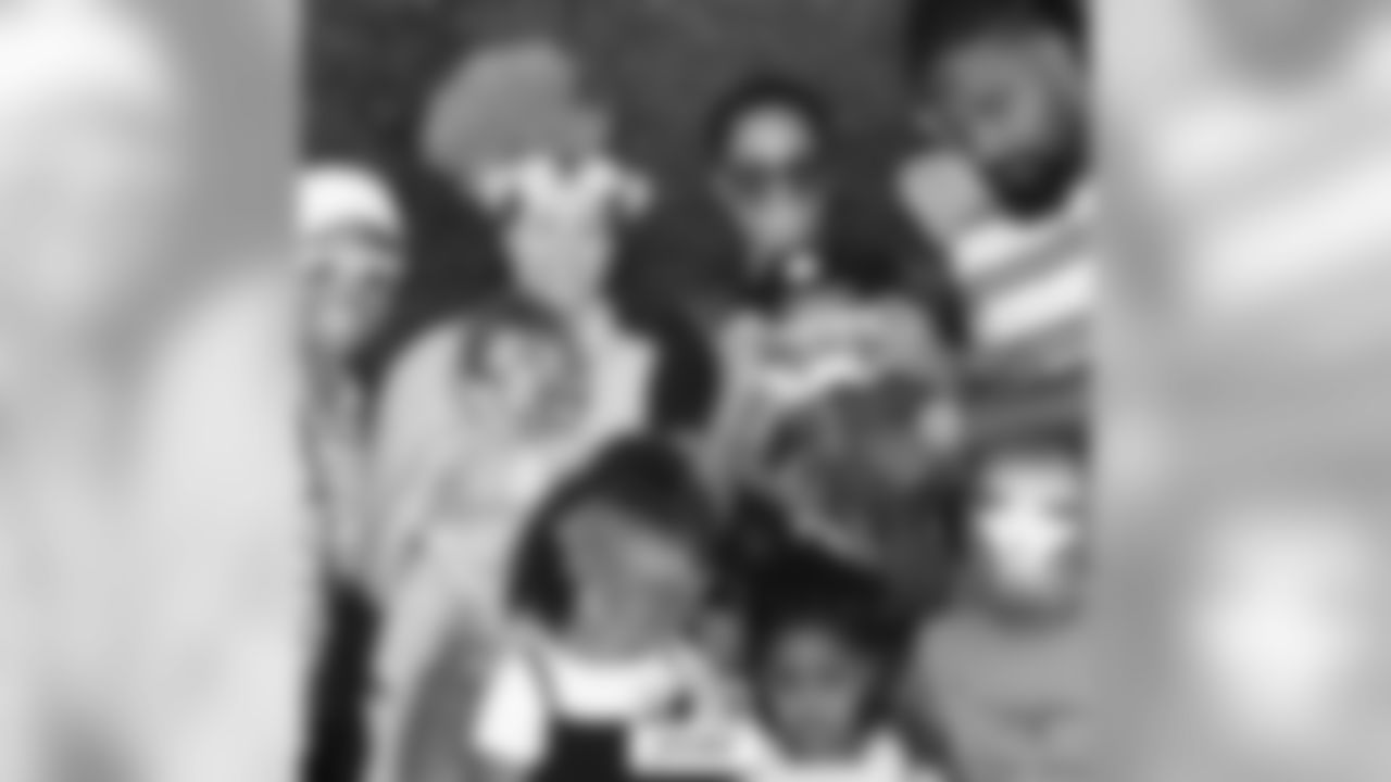 Cameron Jordan: Yeah this one right here goes out to all the baby's mamas' mamas...
Mamas, mamas, baby mamas' mamas (Andre 3000 jam) my mama!!!! "Where would I be without my baaaaaby" (Ja rule voice) happy Mother's Day to you toooo