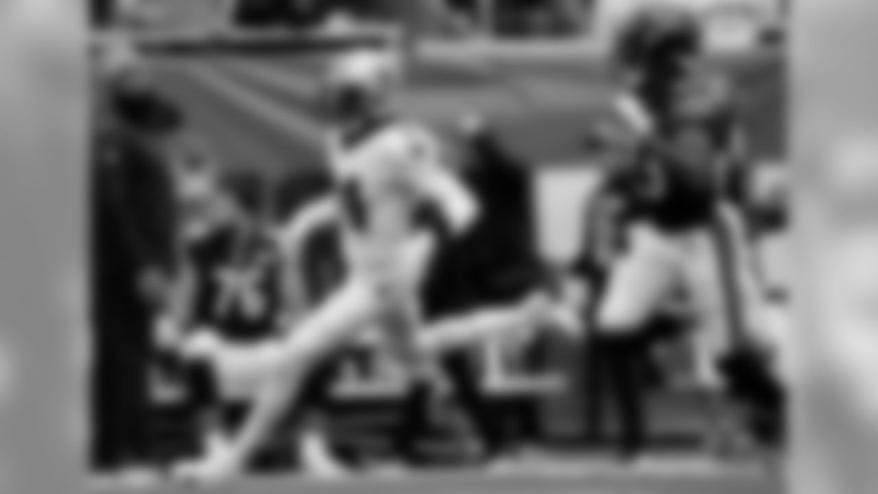 2nd gallery of game action photos from the New Orleans Saints win over the Chicago Bears in Week 7 of the 2019 NFL season.