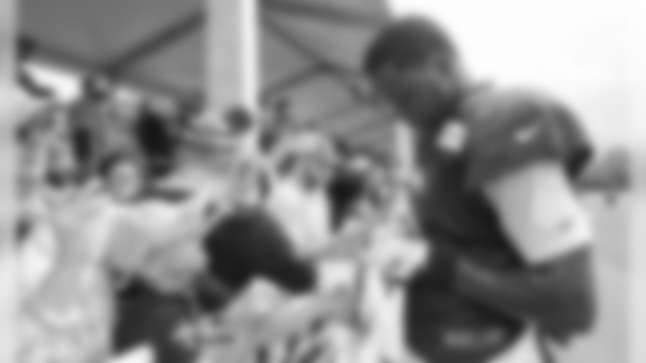 Gallery_TrainingCamp_Fams_08211901