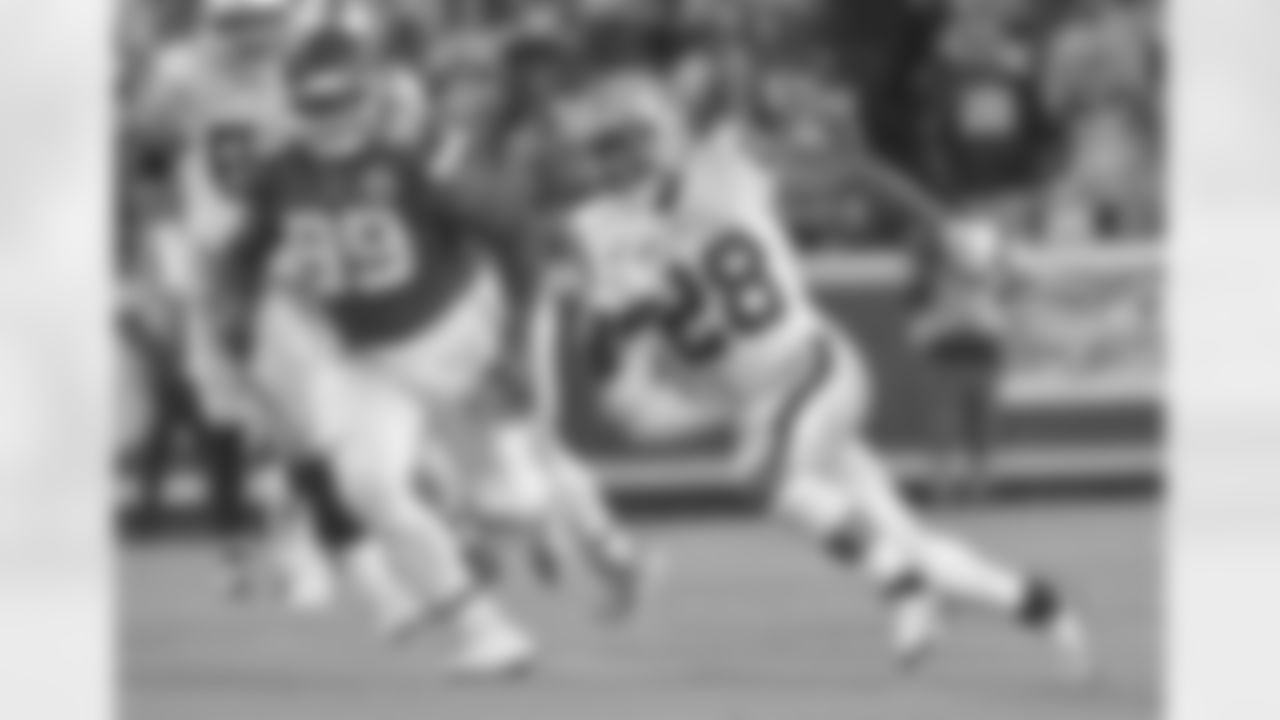 New Orleans Saints announced that they have agreed to terms with free agent defensive tackle Khalen Saunders on Friday, March 17, 2023. Check out Khalen in action with the Kansas City Chiefs during his NFL career.