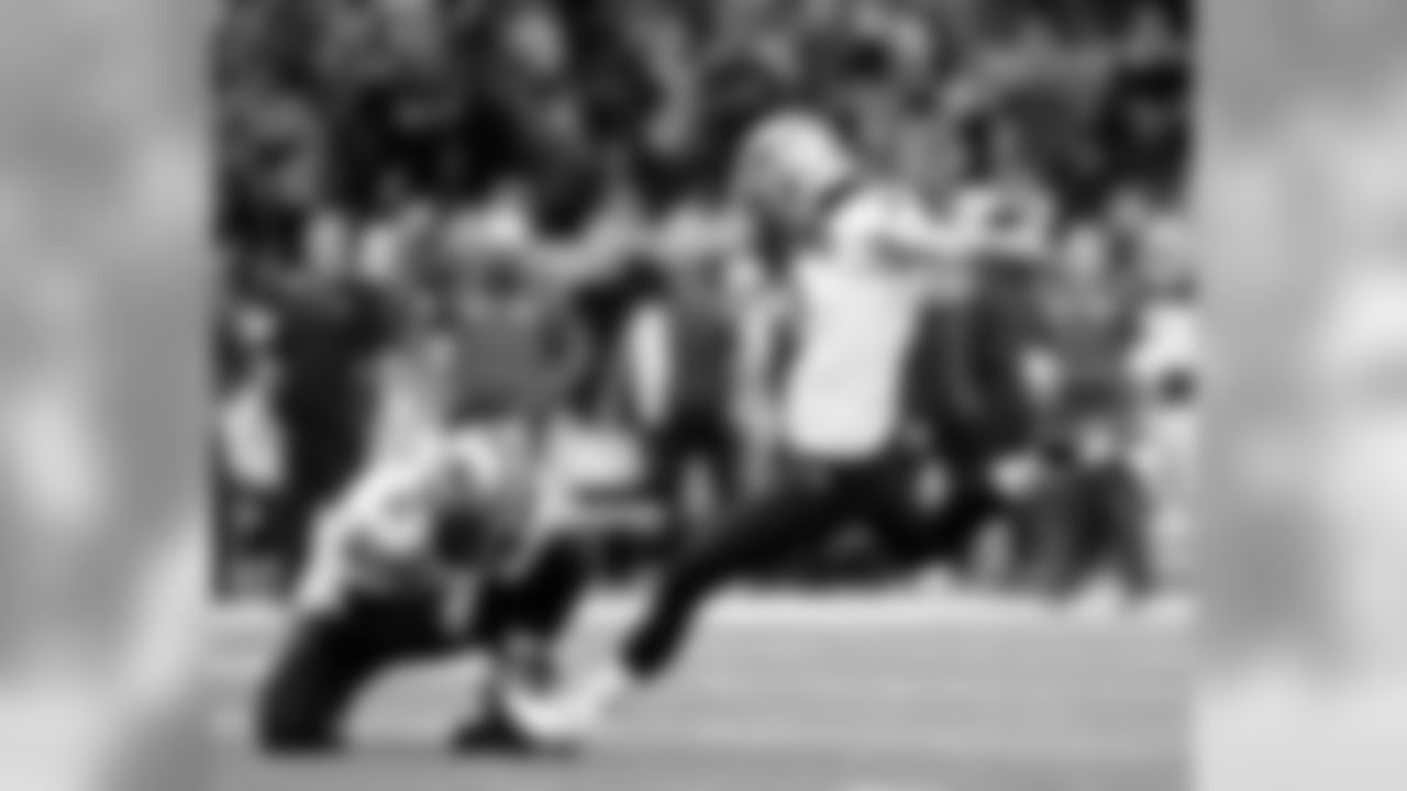 Saints 43 - Redskins 19 (W)
New Orleans Saints 2018 Season
Michael C. Hebert