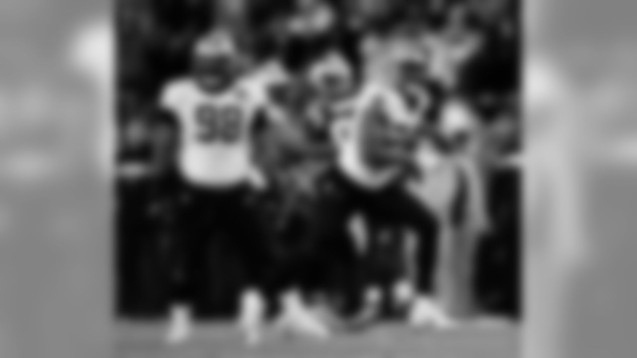 Saints 12 - Carolina 9 (W)
New Orleans Saints 2018 Season
Michael C. Hebert