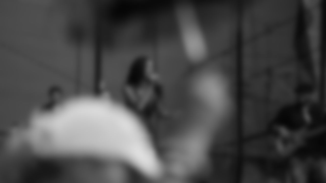 Gallery-18PreWeek2ChampSquare-2560-0004