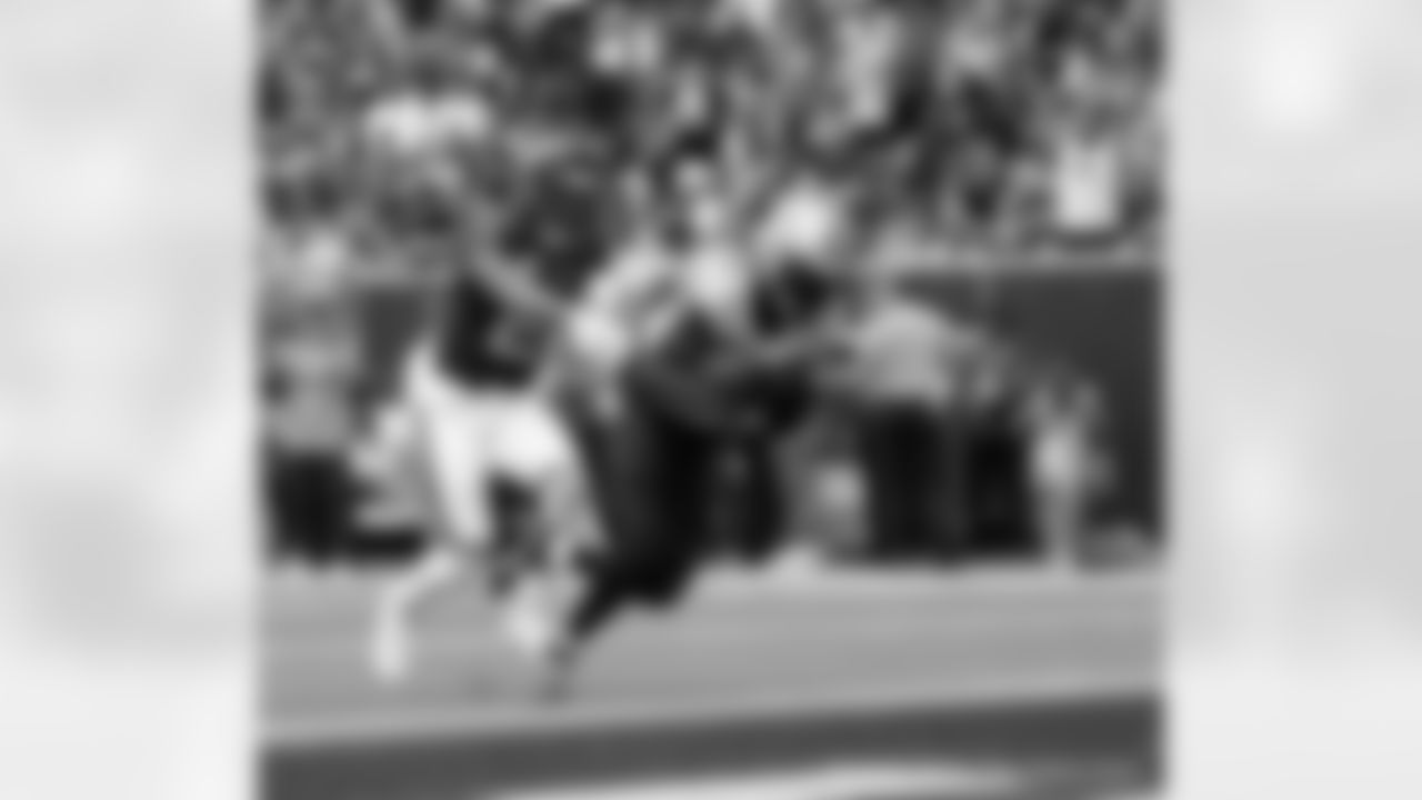Check out the game action shots from the New Orleans Saints game against the Houston Texans in Week 6 of the 2023 NFL season including wide receiver/return specialist Rashid Shaheed (22).