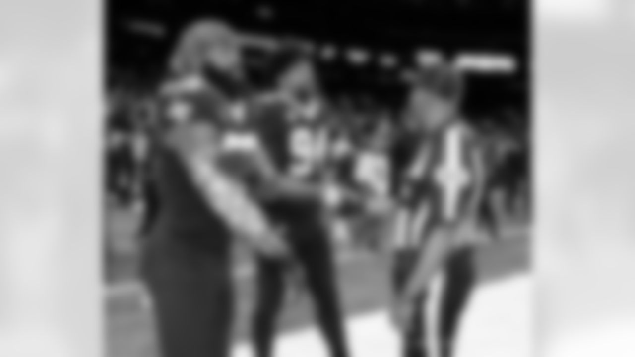 Check out the team arrivals and preparations from the New Orleans Saints ahead for their Week 15 matchup against the Atlanta Falcons.