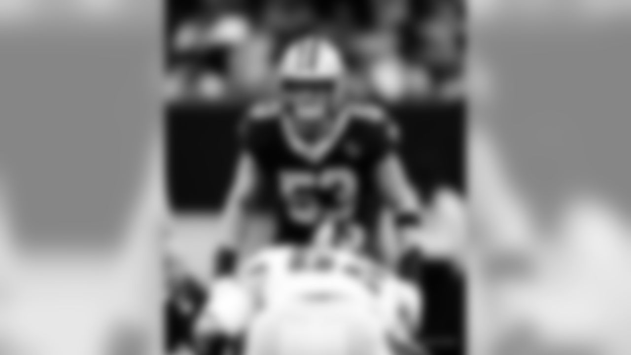 Saints 20 - Eagles 14 (W)
Divisional Game
Michael C. Hebert