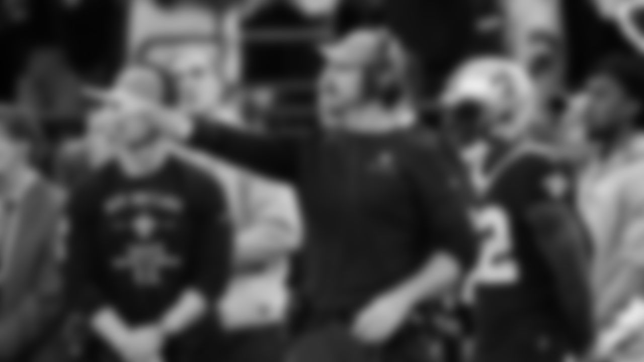 Take a look at defensive line coach Ryan Nielsen in action as we highlight the New Orleans Saints coaching staff on the sidelines.