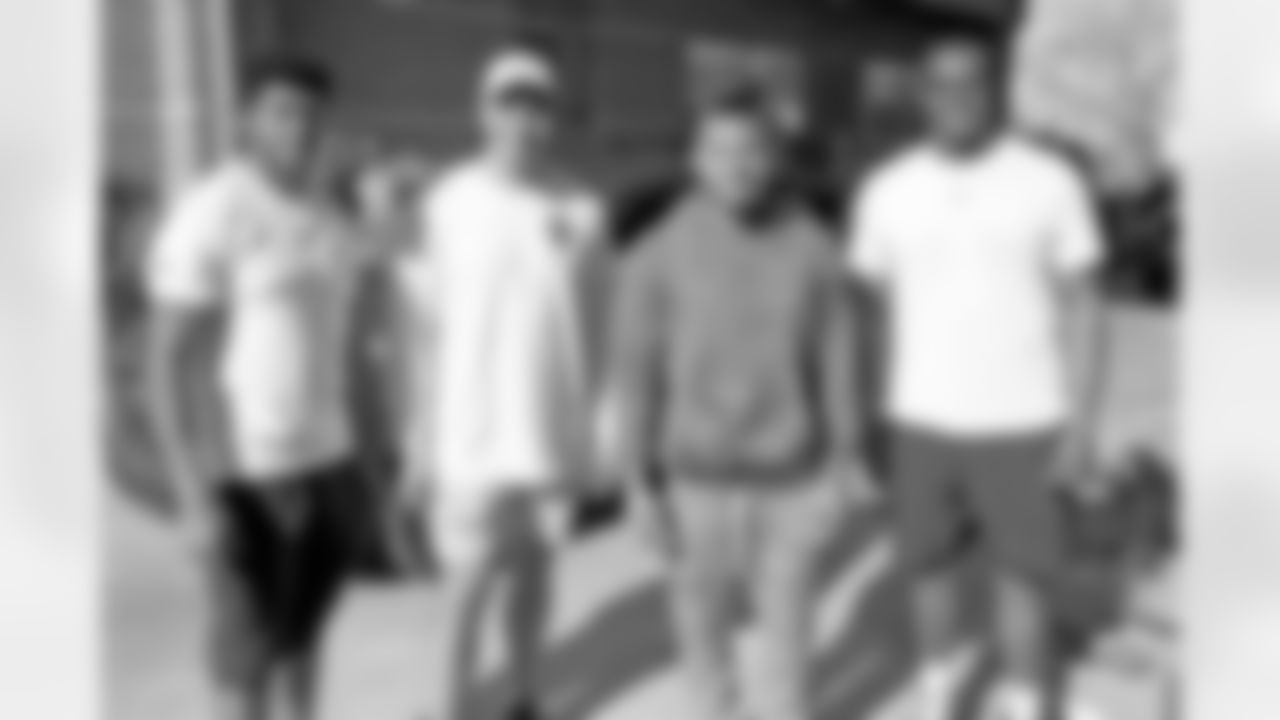 New Orleans Saints safety Tyrann Mathieu and teammates Cam Jordan, Kaden Elliss, Jordan Jackson, and D'Marco Jackson handed out Thanksgiving turkeys and additional food items with Giving Hope New Orleans on Tuesday, November 8 2022.