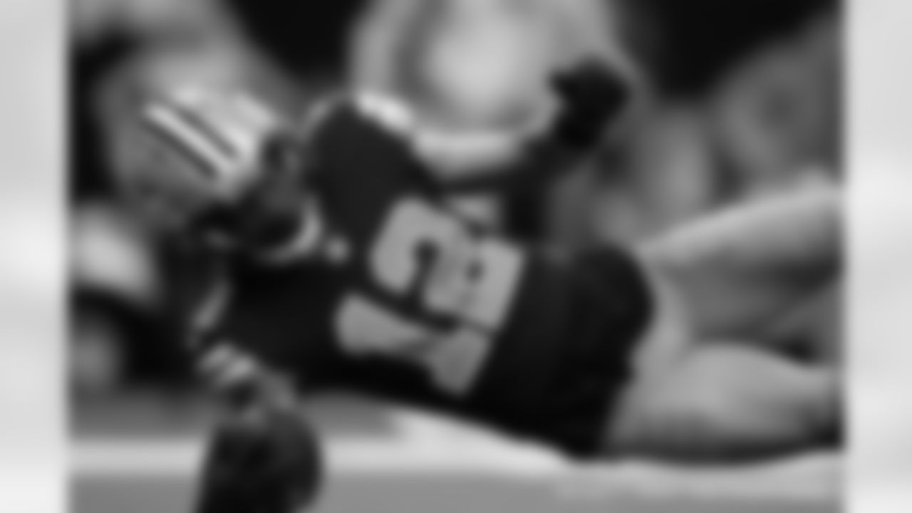 New Orleans Saints players in action during their 2022 Week 11 game against the Los Angeles Rams.