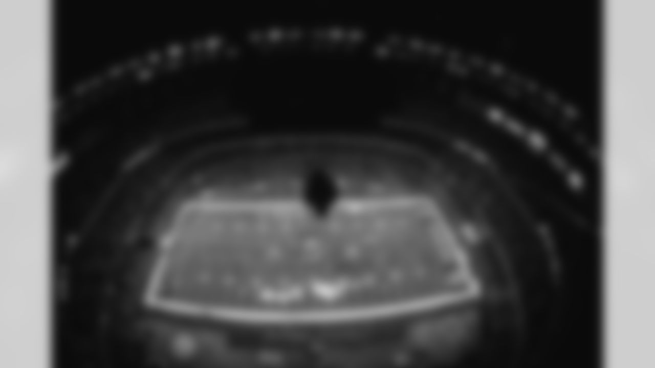 A overhead view of the Louisiana Superdome before Super Bowl XXIV between the San Francisco 49ers and the Denver Broncos on Jan. 28, 1990 in New Orleans. (AP Photo / Al Messerschmidt)