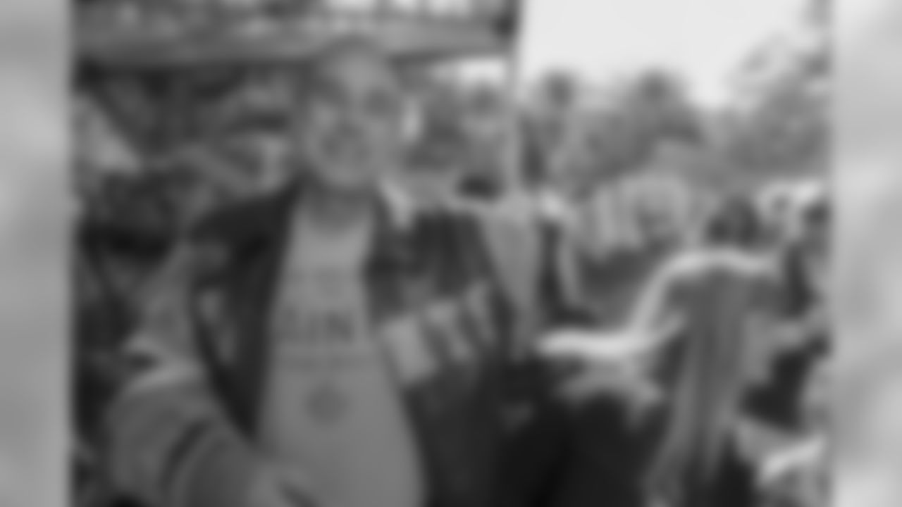 Gallery-Pep-Rally-2560-1440247