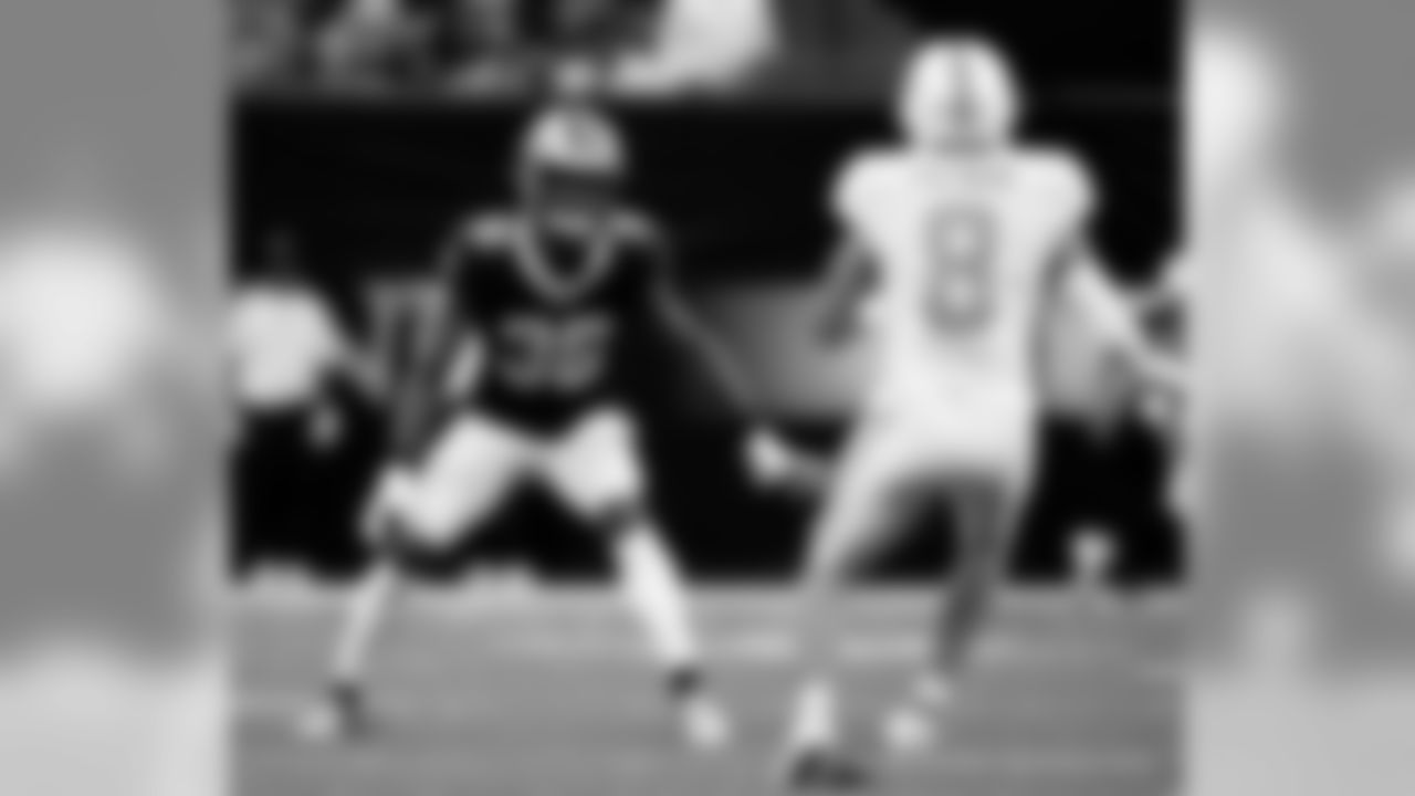2019 Saints Pre Season
Dolphins 16- Saints 13 (L)
2019 New Orleans Saints
All Images Copyright Michael C. Hebert