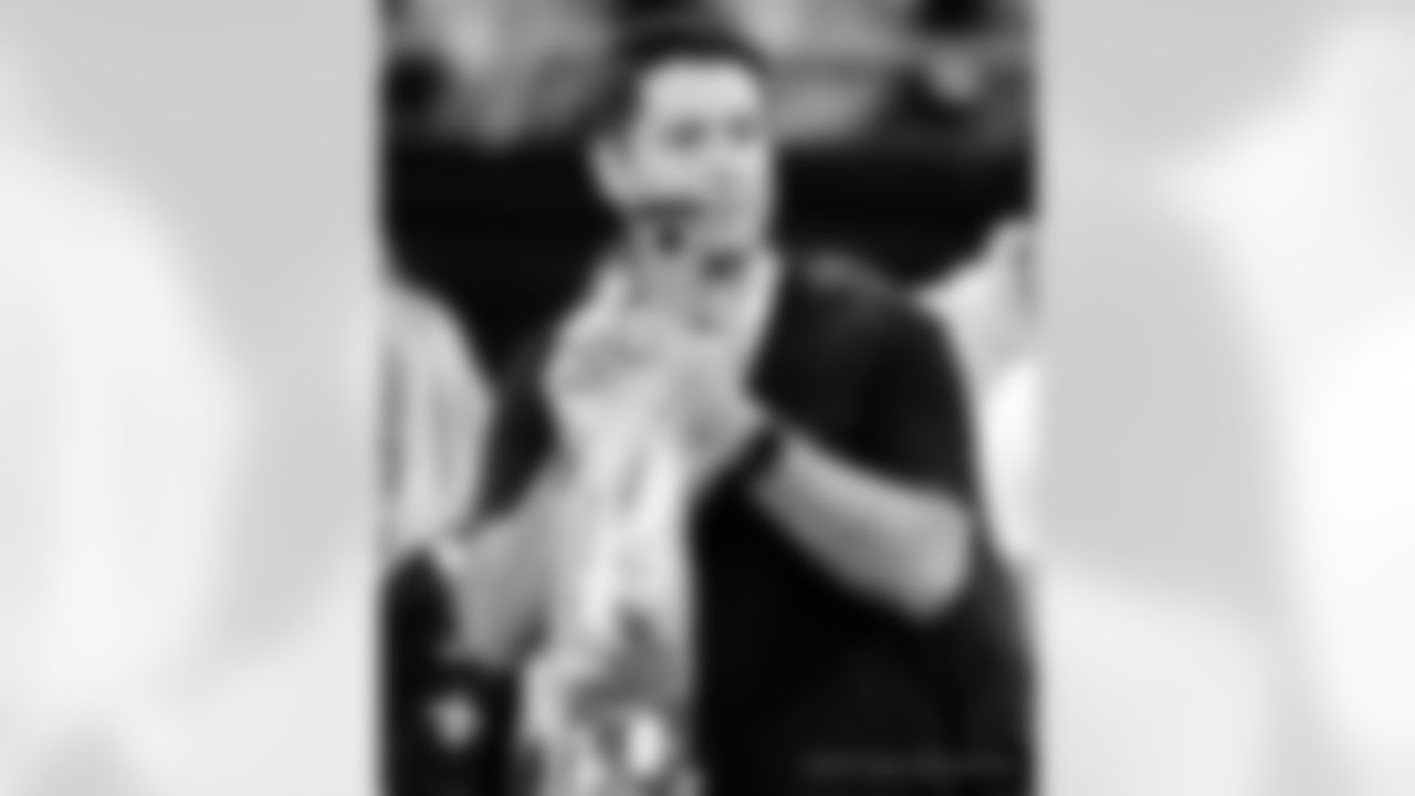 Gallery-NOSLAR-WK9-110418-0039
