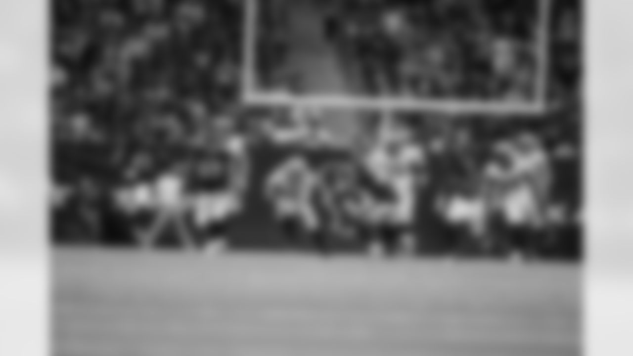 New Orleans Saints players in action during their 2022 Preseason Week 1 game against the Houston Texans.