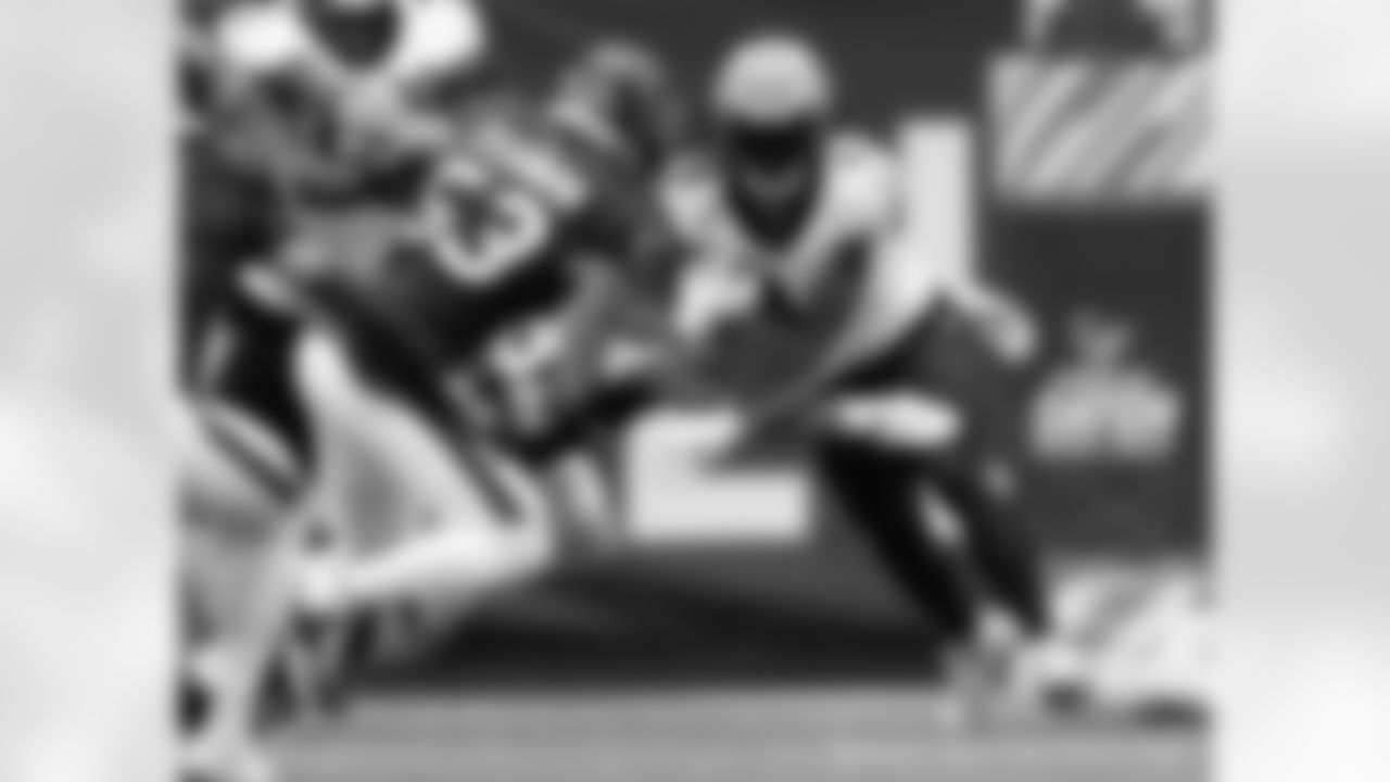Check out the game action shots from the New Orleans Saints game against the Houston Texans in Week 6 of the 2023 NFL season.