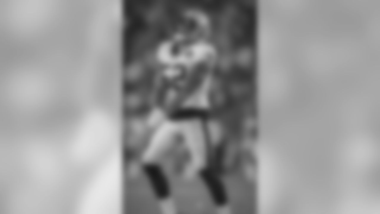 Gallery-saints-chargers-psgame3-2560x1440-3362