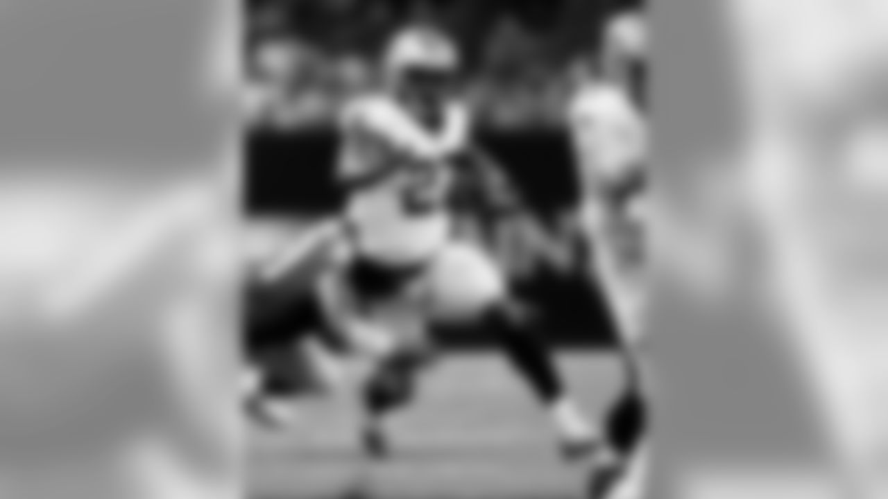 2019 Saints Pre Season
Vikings 35 Saints 24 (L)
2019 New Orleans Saints
All Images Copyright Michael C. Hebert
