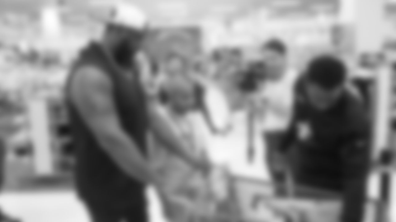ingram-shopping-gallery-2560x1440-18