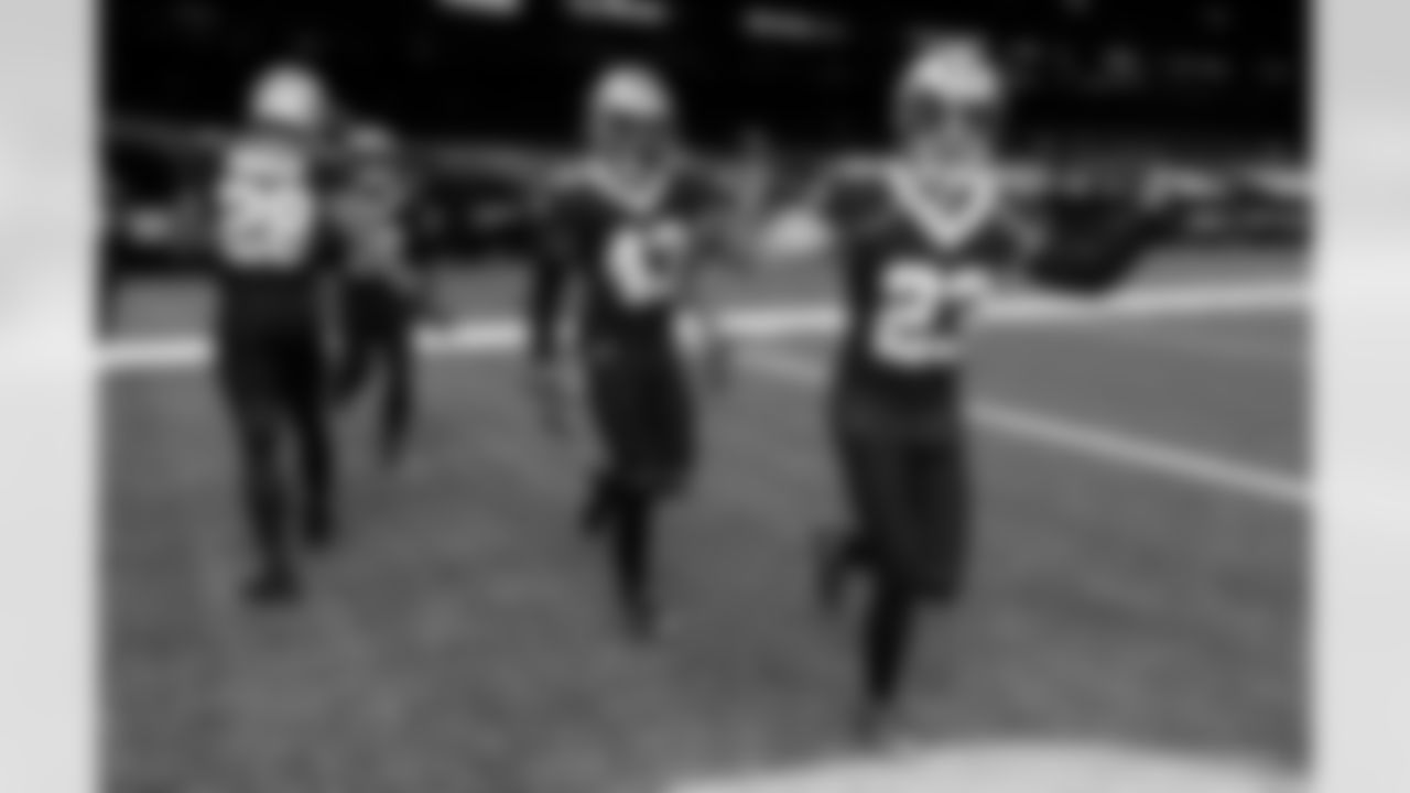 Pregame photos from the New Orleans Saints playing host to the San Francisco 49ers in Week 10 of the 2020 NFL season.
