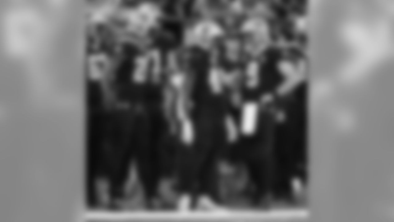 Saints 30 - Texans 28 (W) 1-0
2019 New Orleans Saints
All Images Copyright Michael C. Hebert