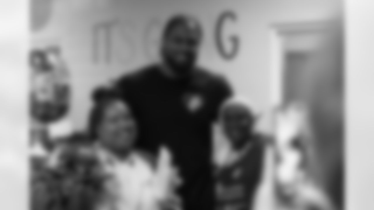 New Orleans Saints defensive end Cameron Jordan visited St. Anthony Elementary School on Tuesday, Oct. 10. He spoke to the students about focusing on school first, listening to teachers and parents, and continuing to be a lifelong learner.