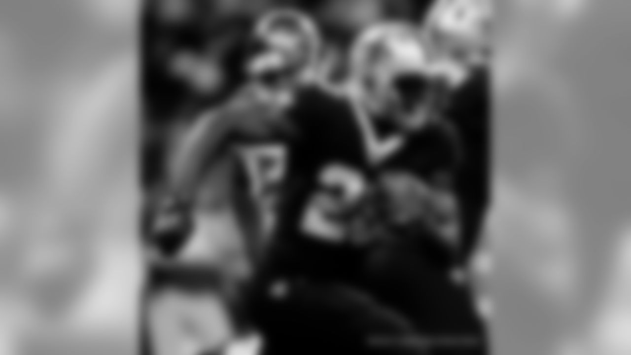 Check out the game action between the New Orleans Saints and Tampa Bay Buccaneers in Week 5 at the Mercedes-Benz Superdome.