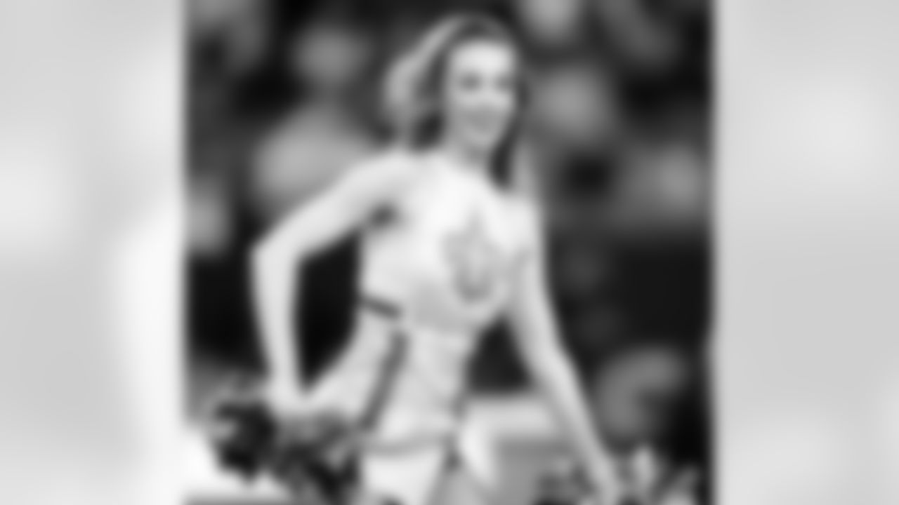 Gallery_Faces_Saintsations_Abigal_01012019_14