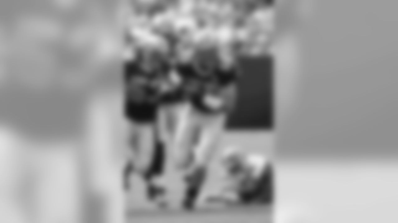 9 10 06 Saints at Browns