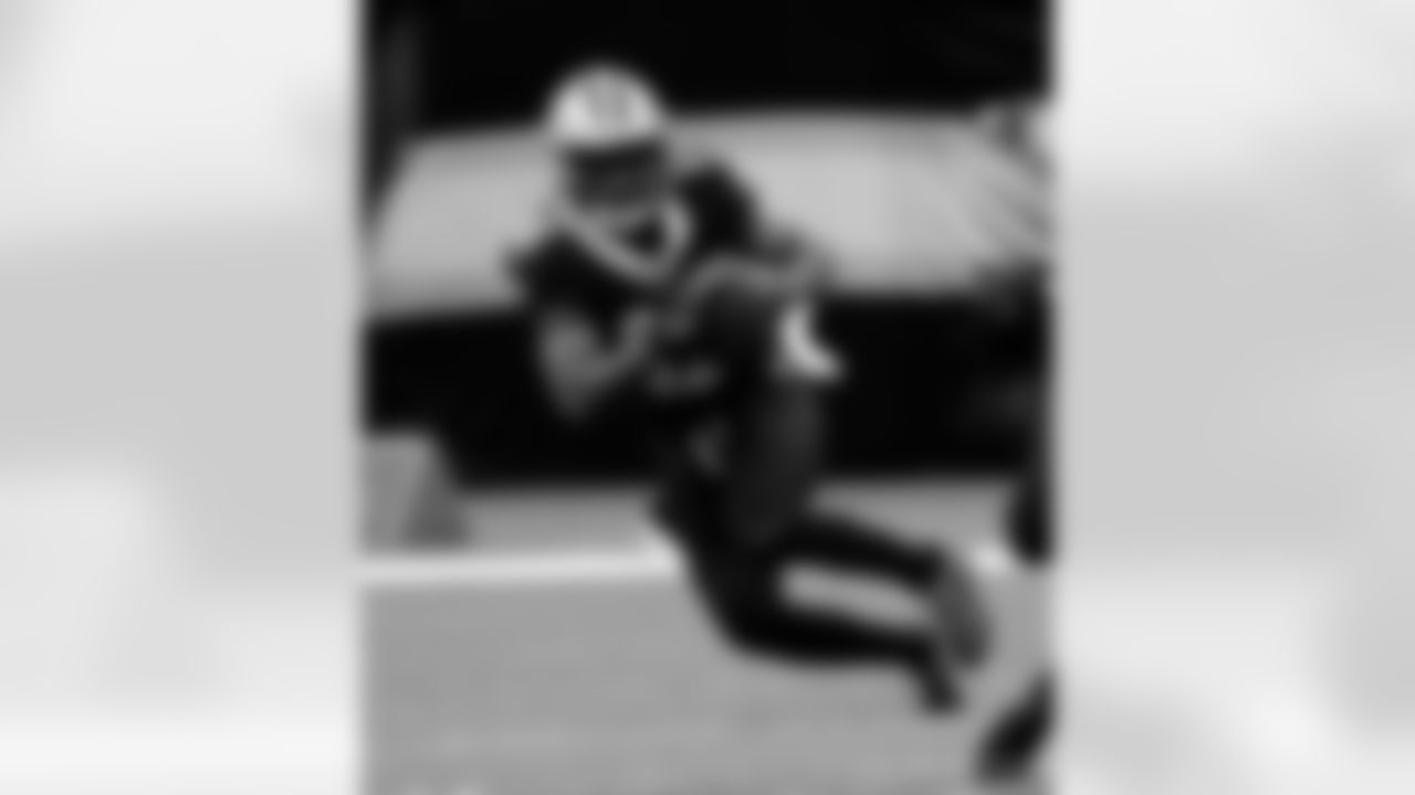 Game action photos from the New Orleans Saints playing host to the Tampa Bay Buccaneers in Week 1 of the 2020 NFL season.