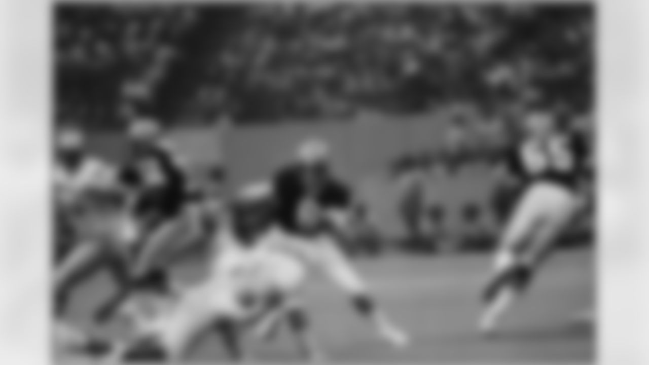 Saints and Lions Historical Photo Gallery