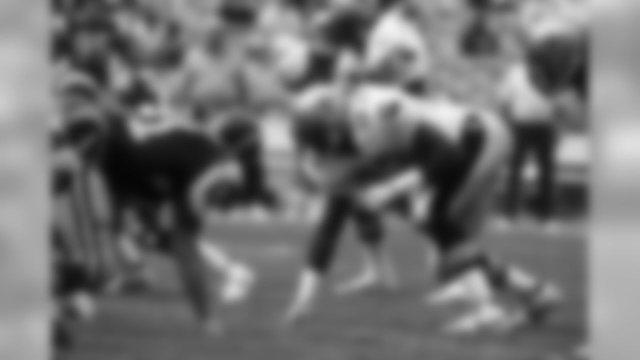 1989 (Pick No. 19) DE Wayne Martin from Arkansas