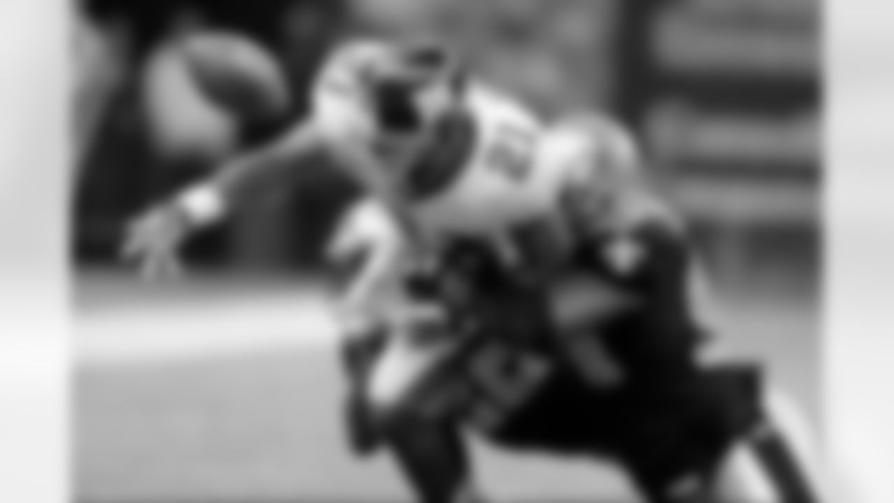 Saints vs Giants Historical Photo Gallery