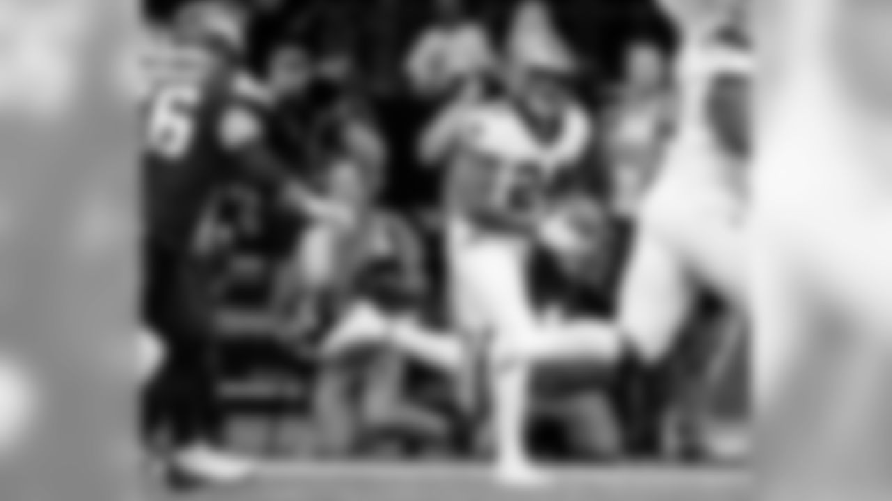 The New Orleans Saints and Minnesota Vikings battle it out in the Wild Card matchup at the Mercedes-Benz Superdome.