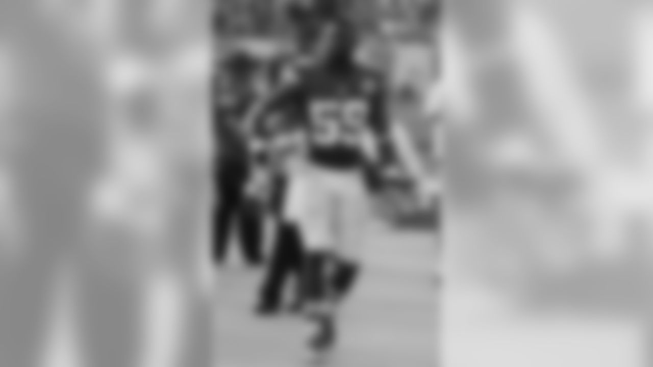 LB Jerry Franklin