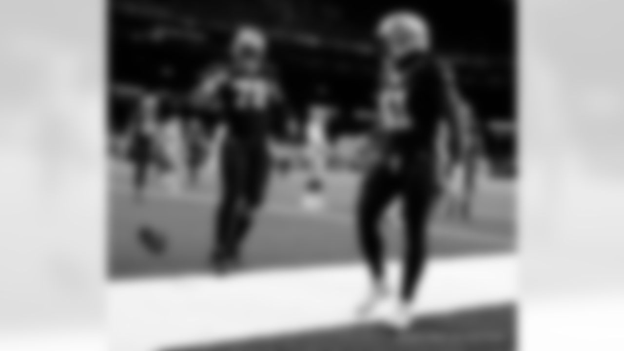 Pregame photos from the New Orleans Saints playing host to the San Francisco 49ers in Week 10 of the 2020 NFL season.