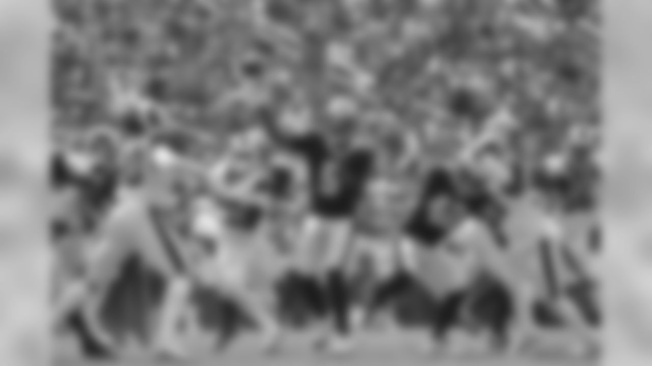 Photo-Saints-Rams-2019-Week-2-Game-Action-Slack-07