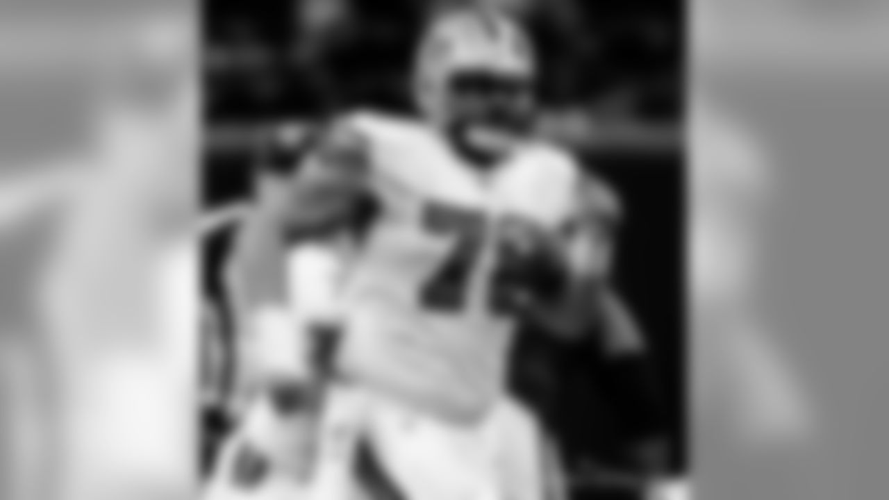Game action photos from Thursday Night Football on Thanksgiving night 2019 as the New Orleans Saints defeated the Atlanta Falcons in week 13 at Mercedes-Benz Stadium.