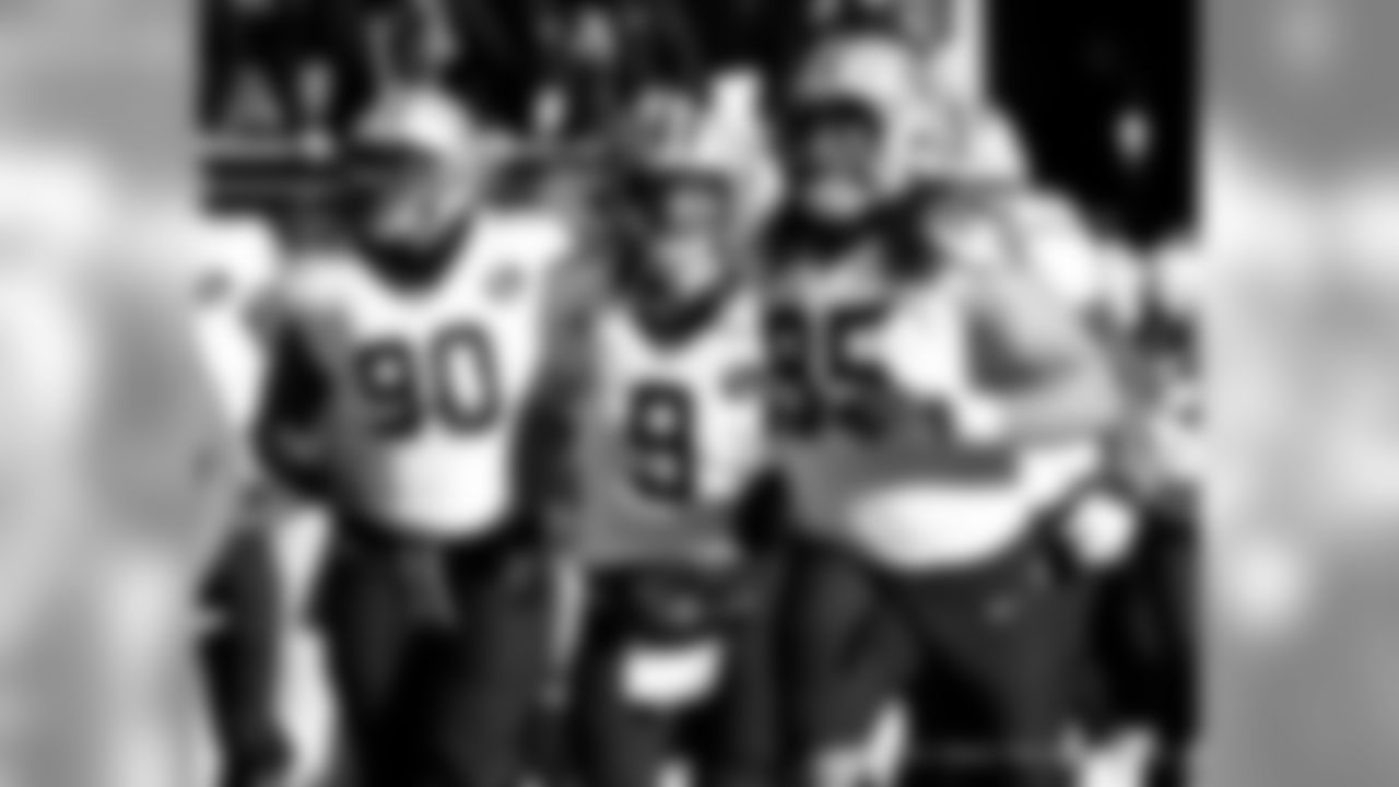 Gallery-Reg-Wk7-Saints-Ravens-Pregame-102118-006