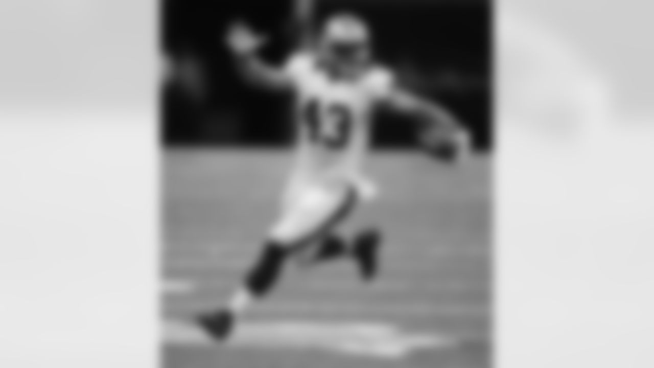 Sunseri was part of two Alabama BCS National Champion teams