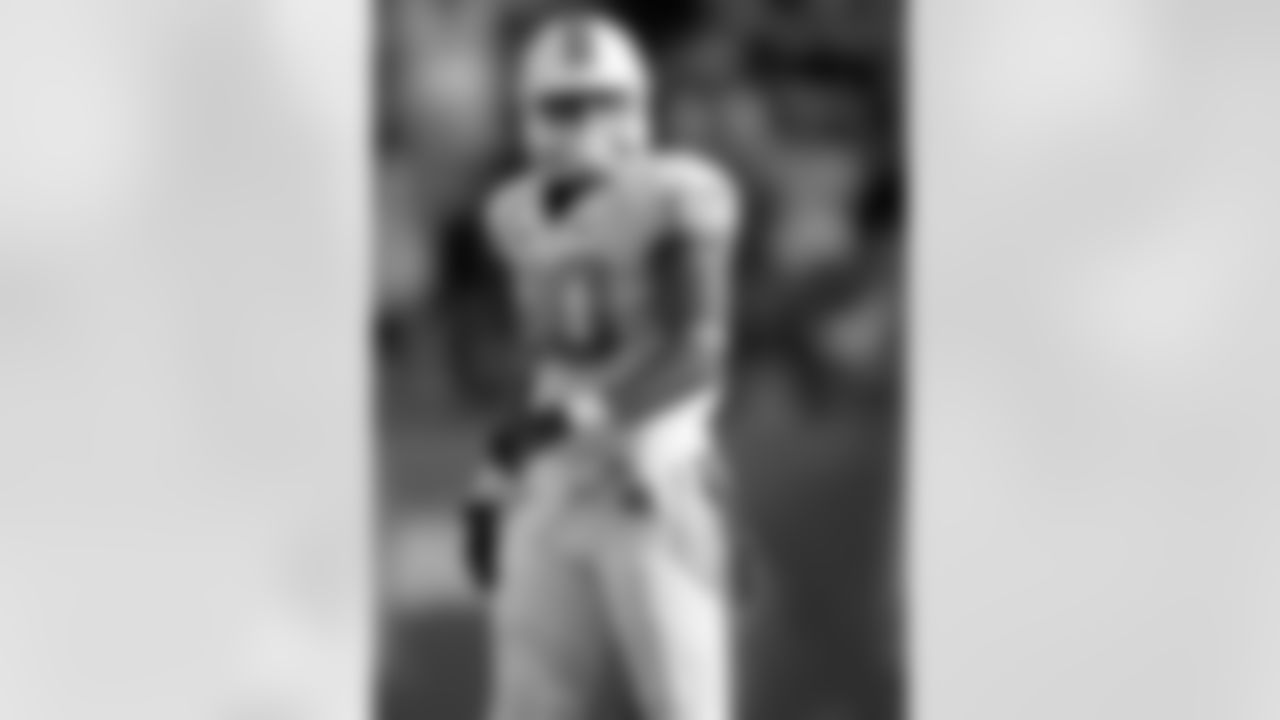 TE Jack Tabb