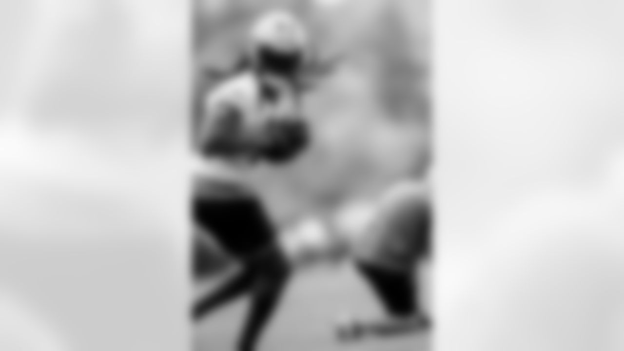 New Orleans Saints wide receiver Marquez Callaway makes the grab at the team's 2022 OTA practices on June 9, 2022 at the Ochsner Sports Performance Center.